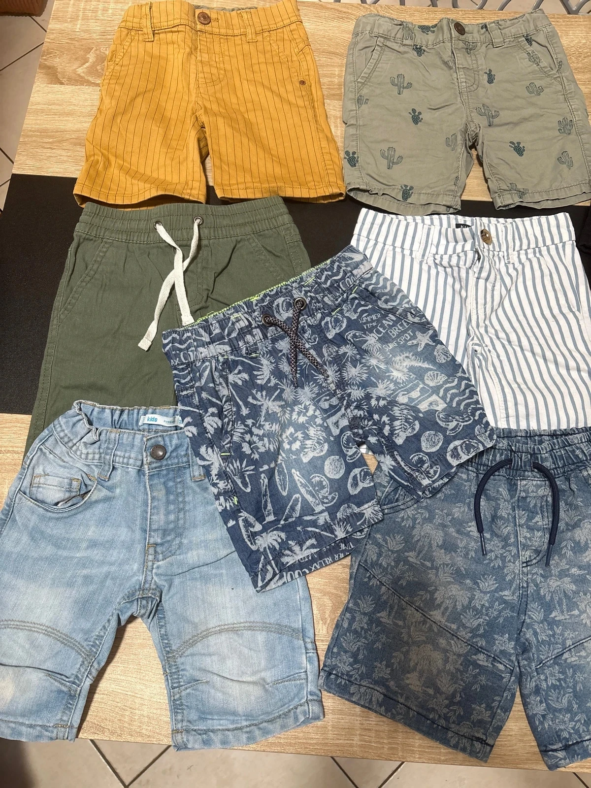 Lots de 11 shorts garçon taille 3 ans – photo 2